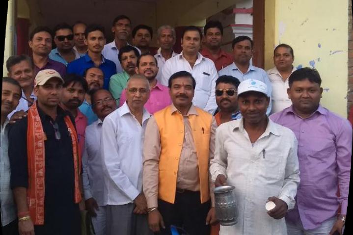 सुलतानगंज मे कोरोना महामारी से एक और की मौत होने पर भाजपा कार्यकर्ता सहित स्वयंसेवक संघ ने शोक व्यक्त किए।।। IMG 20210419 WA0027