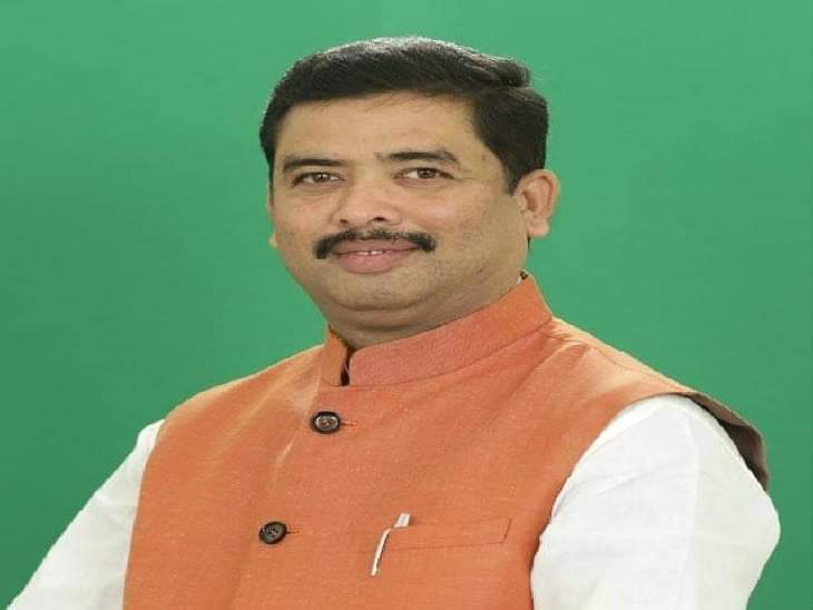 JDU सांसद संतोष कुशवाहा स्थानीय असप्ताल में भर्ती कराया गया ।। InquilabIndia 1 FB IMG 1621503676801