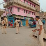 बिहार मे संम्पूर्ण लॉकडाउन लगते ही सुलतानगंज मे पुलिस प्रशासन द्वारा लोगों को किया गया जागरूक।।।