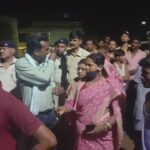 सुलतानगंज मे जलजमाअ के निकासी को लेकर ग्रामीणों मे झडप मौके पर पहुचे सभापति व स्थानीय पुलिस मामला को शांत करते हुए युध्द स्तर पर कार्य।