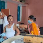 Inq Tmp 35 प्रधानमंत्री नरेंद्र मोदी के जन्मदिन के अवसर पर नगर व्यवसयीक प्रकोष्ठ के नगर अध्यक्ष ने वैक्सीन जागरूकता अभियान चलाए।।