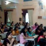 सुंदरवती महिला महाविद्यालय में इतिहास संकाय की छात्राओं ने शिक्षक दिवस कार्यक्रम मनाया