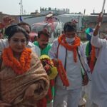Inq Tmp 34 राष्ट्रीय लोजपा के महिला प्रधान महासचिव नुतन सिंह ने कार्यकर्ताओं के साथ क्षेत्रीय दौरा कर केन्द्रीय मंत्री का किए भव्य स्वागत ।।