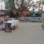 Inq Tmp 36 सुलतानगंज थाना परिसर मे अबैध शराब पर नकेल कसने को लेकर डीएसपी डॉ. गौरव कुमार ने सभी चौकीदार के साथ किए परेड।।