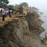 दु जवान बेटी छय घर भी गंगा मा समाय गेले कि करबे आबा केकरो सहारा ना छय ।। InquilabIndia