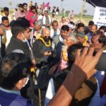 रैयत किसान अनिश्चितकालीन हड़ताल पर बैठने पर चौथे दिन एडीएम राजेश झा राजा ने मुलाकात कर तीन दिन मे समस्याओं का निदान कि बात कहने पर हडताल हुआ समाप्त।।