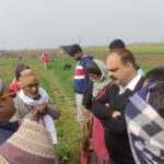 अकबरनगर में मुआवजा नही मिलने पर किसानों ने कार्य का किया विरोध ,आक्रोश ।। Inquilabindia