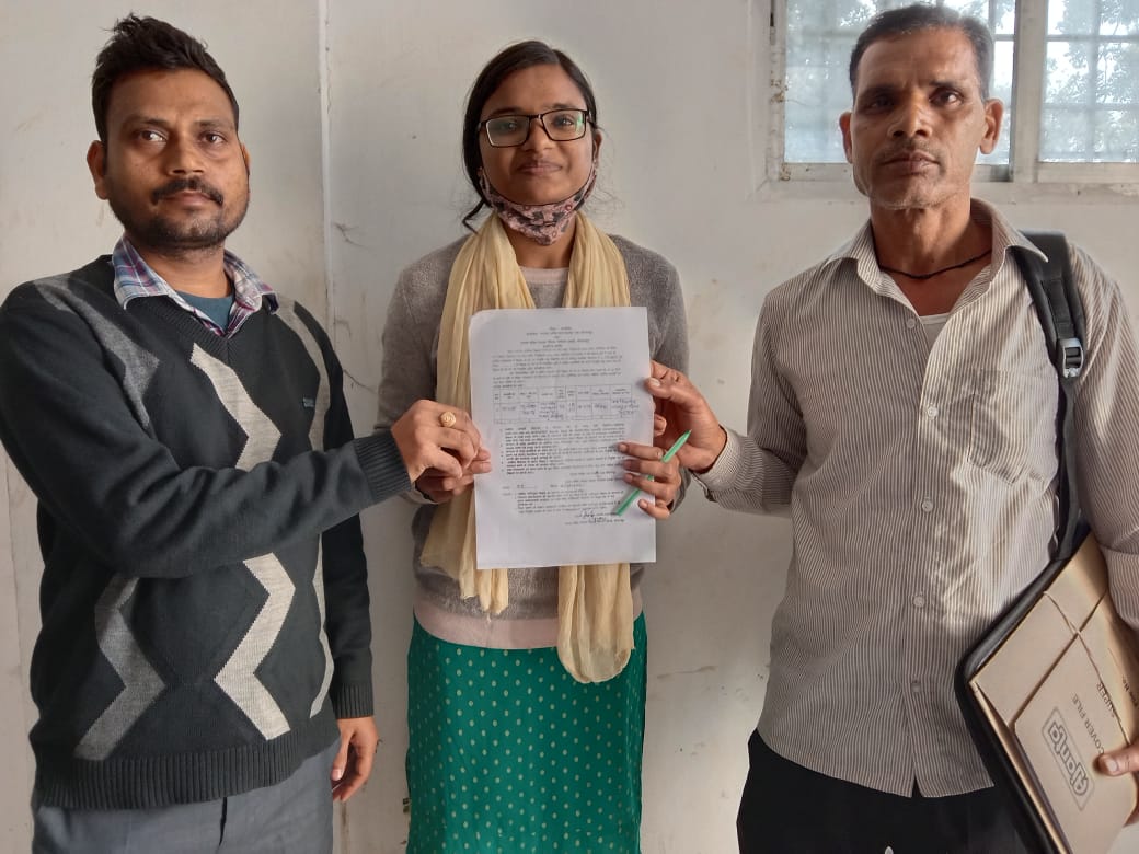 शिक्षा विभाग के पदाधिकारियों ने दिया शिक्षक - शिक्षिकाओं को नियोजन पत्र 5 IMG 20220223 WA0007