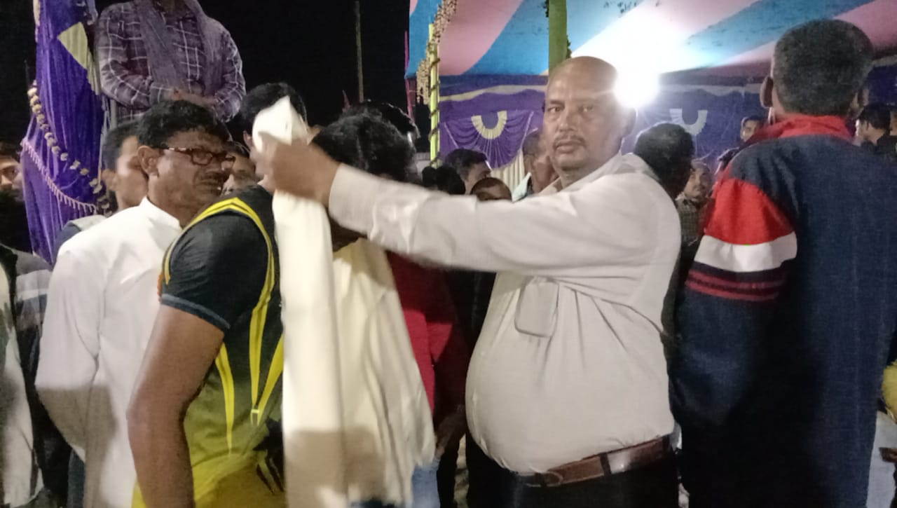 राज्यस्तरीय वॉलीबॉल टूर्नामेंट के फाइनल मुकाबले में रतनपुर (बि.) ने मिर्जापुर (उ.प) को हराया 13 IMG 20220227 WA0008