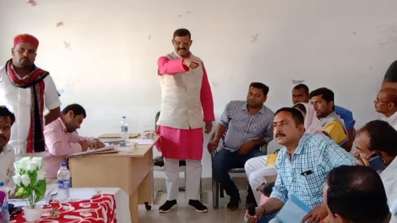 विभिन्न मुद्दों को लेकर प्रतिनिधि और पदाधिकारियों के बीच चली बहस 8 IMG 20220305 WA0008