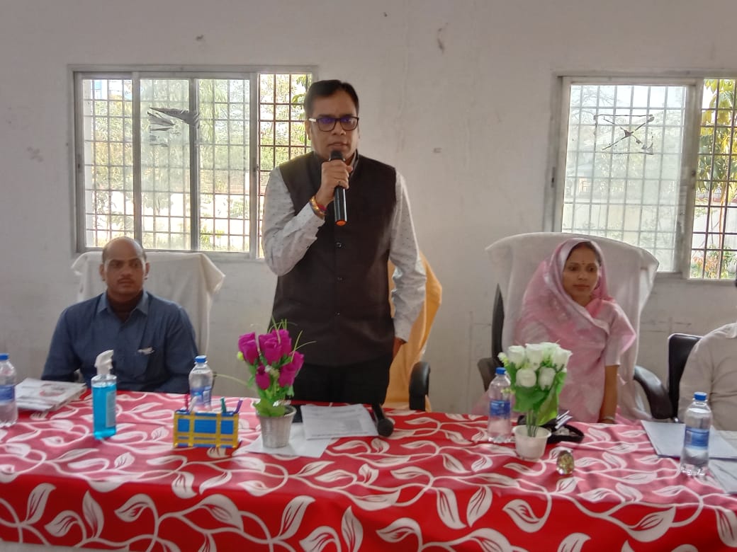 विभिन्न मुद्दों को लेकर प्रतिनिधि और पदाधिकारियों के बीच चली बहस 4 IMG 20220305 WA0014
