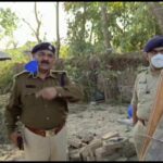 दुष्कर्म पीड़िता के परिजनों से एसपी ने किया मुलाकात,कहा आरोपी की जल्द होगी गिरफ्तारी