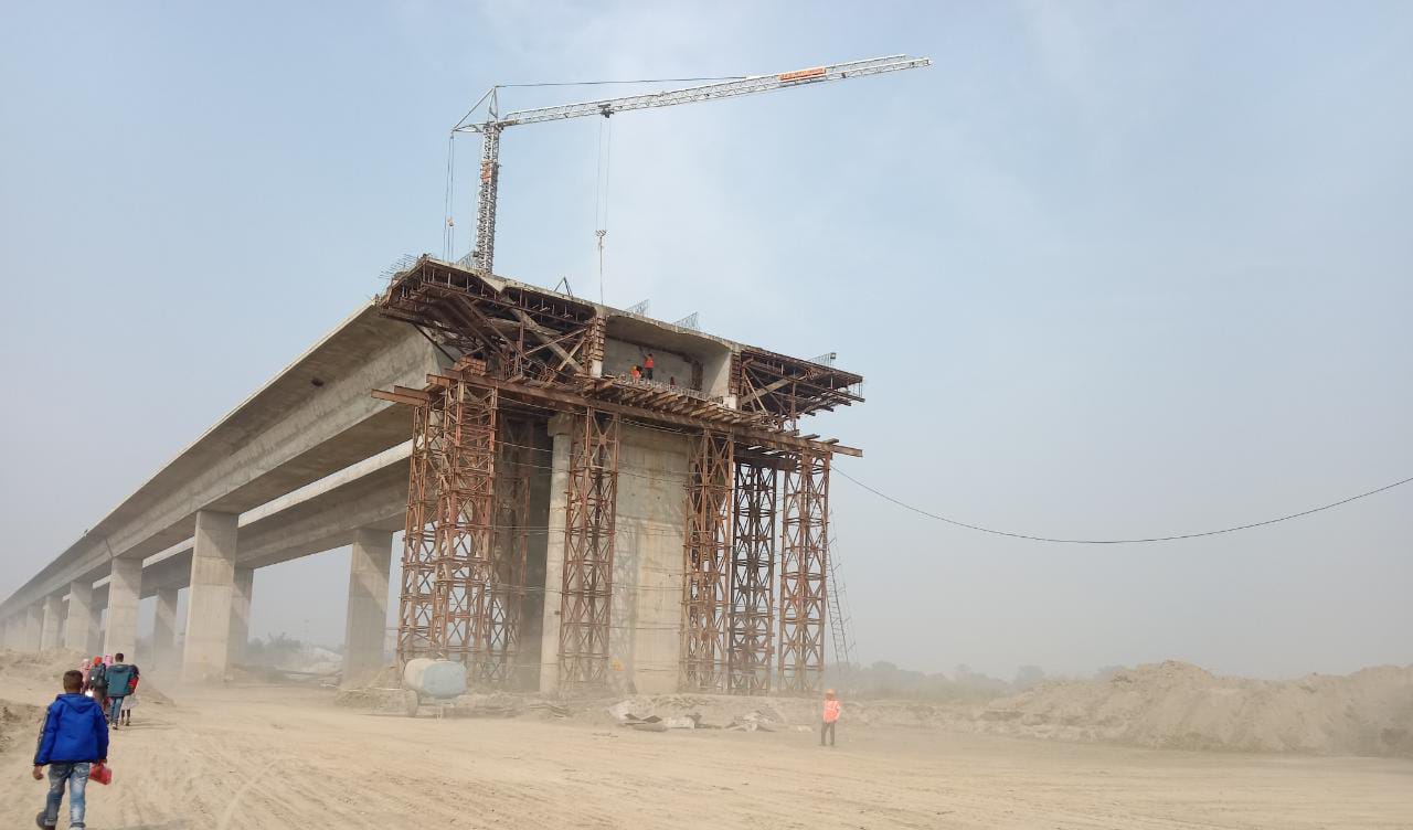 अगुआनी सुलतानगंज पुल निर्माण कार्य स्थल से लोहा चोरी मामले में दो को भेजा जेल 4 IMG 20220313 WA0004