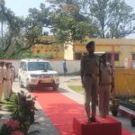 बेहतर कार्य करने वाले थानाध्यक्ष समेत कई पुलिसकर्मी को डीआईजी ने किया सम्मानित ।। Inquilabindia