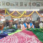 बिहपुर के खानकाह की ओर से दाता के मजार पर हुई चादरपोशी ।। Inquilabindia