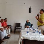 पंचायत प्रतिनिधियों को प्रशिक्षकों द्वारा मतदाता जागरूकता हेतु मिली प्रशिक्षण