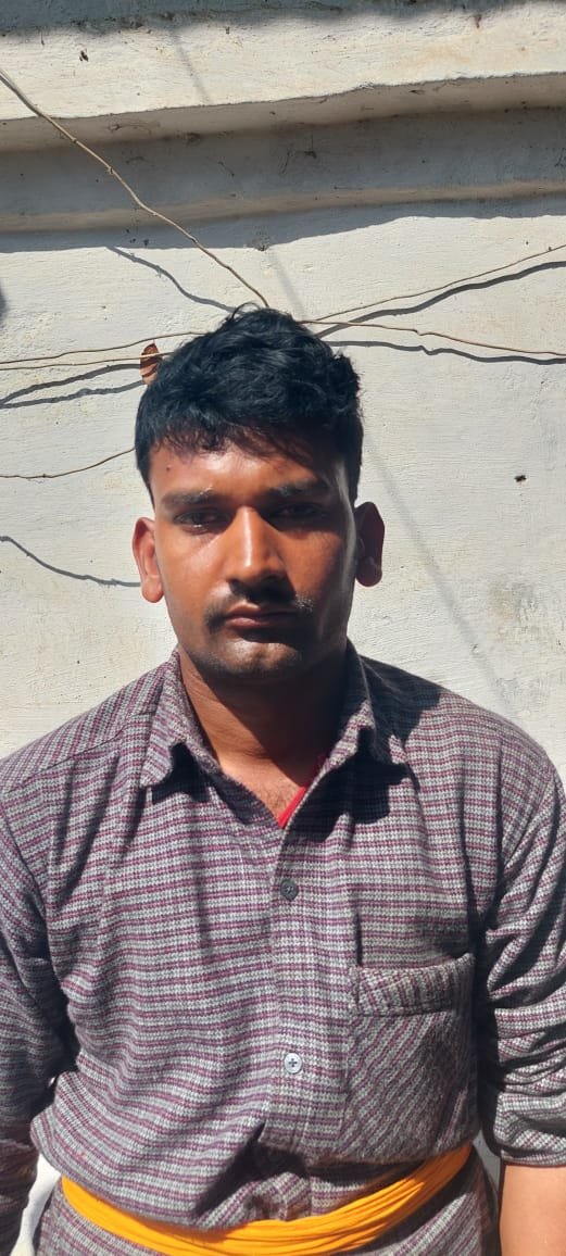 बिहपुर पुलिस ने हथियार-गोली के साथ दो कुख्यात अपराधी को किया गिरफ्तार ।। Inquilabindia 4 img 20220311 wa01808195593443266944395
