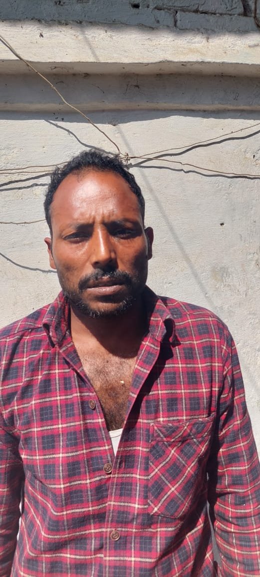 बिहपुर पुलिस ने हथियार-गोली के साथ दो कुख्यात अपराधी को किया गिरफ्तार ।। Inquilabindia 3 img 20220311 wa01816913122031041069513