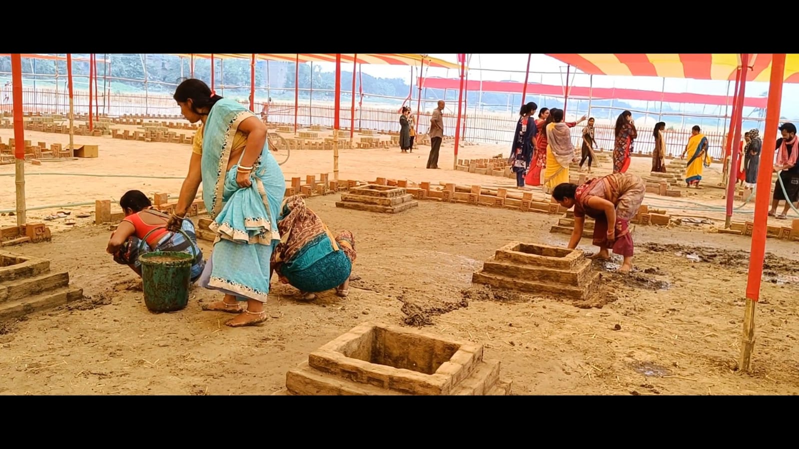 गायत्री शक्तिपीठ खगड़िया में 108 कुंडीय गायत्री महायज्ञ की तैयारियां जोड़ों पर 3 IMG 20220420 WA0014