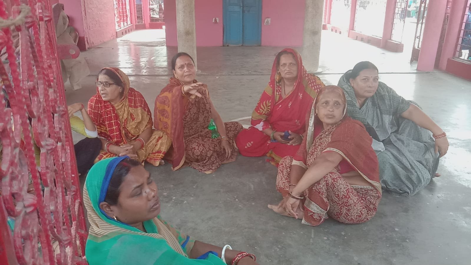 अकबरनगर मकनपुर गांव के शुभम कुमार राय का अपहरण पांच दिन पुर्व होने के बाबजूद पुलिस अबतक कोई भी सुराग नहीं लगा पाई हैं ।। Inquilabindia 2 img 20220401 wa00761234441620001312375
