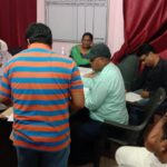 सुलतानगंज रेफरल अस्पताल मे कमीशन खोरी मामले का जांच करने क्षेत्रीय अपर निर्देशक डॉ.अजय कुमार सिंह पहुचे।