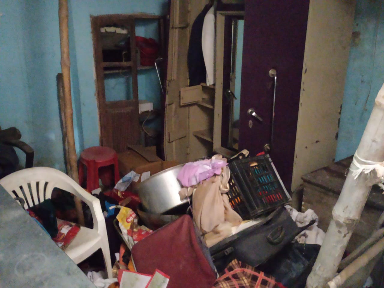 परबत्ता में चोरों का आतंक बरकरार,रोकते नही रुकती 3 IMG 20220515 WA0003