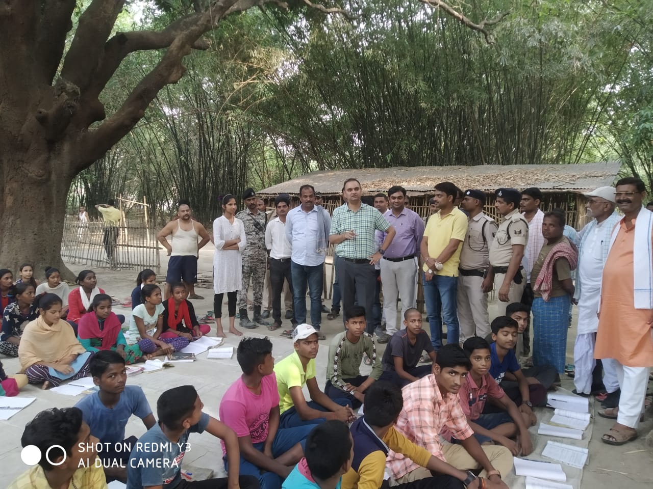 जिलाधिकारी ने गोगरी एवं परबत्ता में विभिन्न कार्यों का किया निरीक्षण 2 IMG 20220519 WA0013