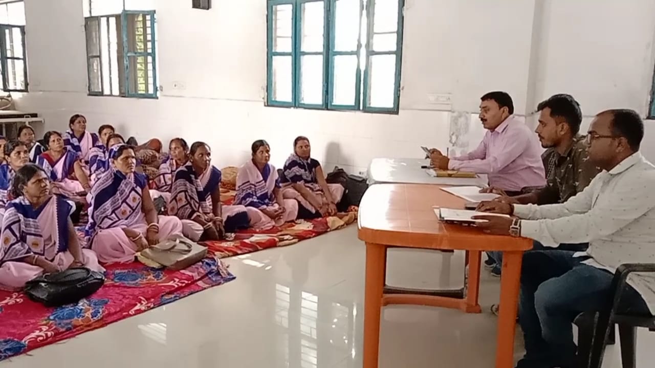 सीएचसी ( CHC ) परबत्ता में छः दिवसीय आशा प्रशिक्षण शिविर का हुआ प्रारंभ // 2 IMG 20220524 WA0012