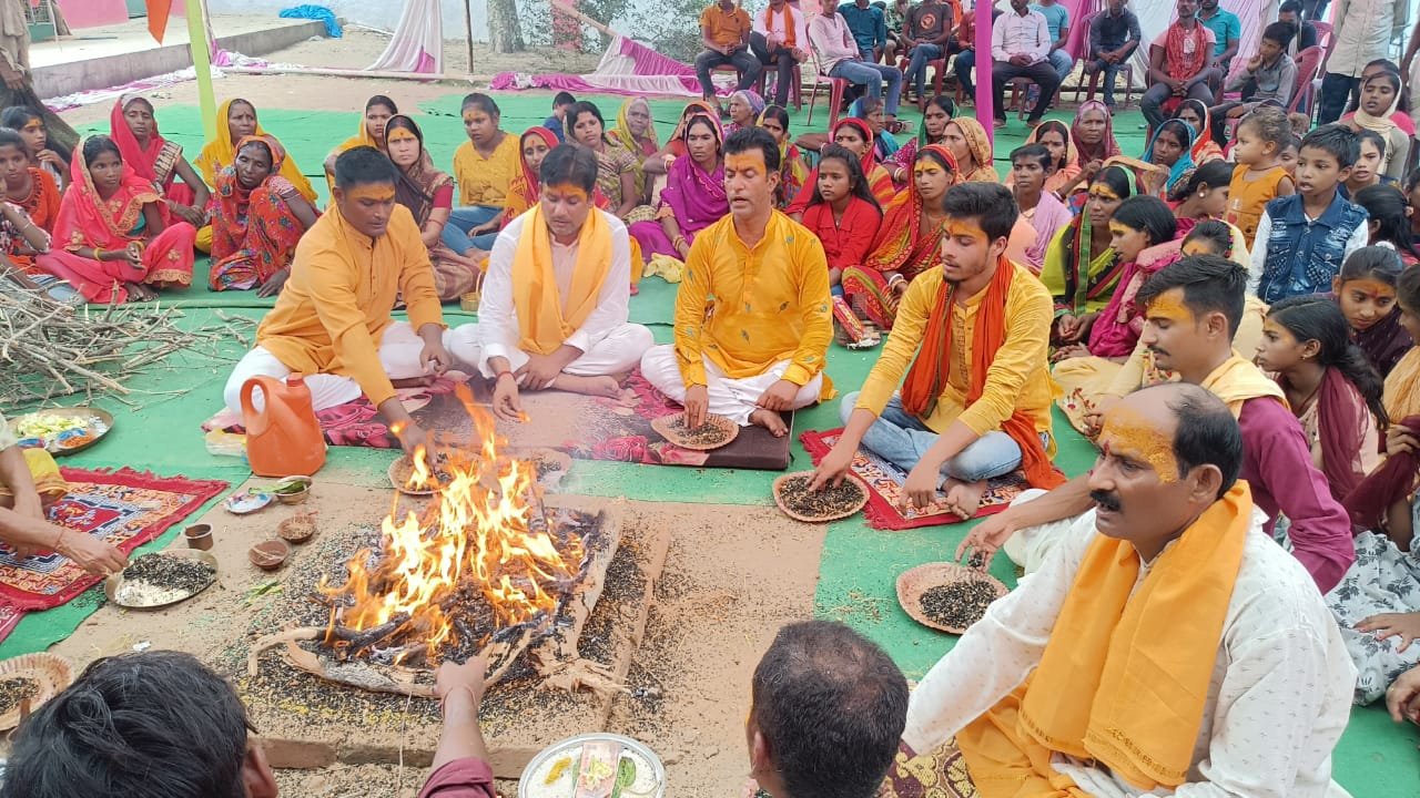 बाथ गांव मे भागवत कथा के अंतिम दिन कलश विर्सजन. शोभायात्रा धुमधाम से निकाला गया। 3 img 20220524 wa00958929837400734343651