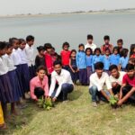 Inq Tmp 36 पर्यावरण दिवस पर ए.आई.एस.एफ के कार्यकर्ताओं द्वारा किए गए पौधेरोपण