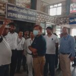Inq Tmp 36 श्रावणी मेला कि तैयारी को लेकर एडीआरएम सुजीत कुमार ने अधिकारियों के साथ सुलतानगंज स्टेशन का निरक्षण किये।