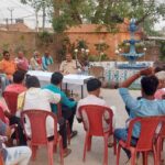 श्रावणी मेला को लेकर थाना अध्यक्ष ने पंडा व दुकानदारों के साथ किये संयुक्त बैठक किये।