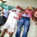 तेज रफ्तार अनियंत्रित ट्रक ने एक दर्जन बाराती से भरी ऑटो को मारा धक्का,हादसे में 5 की घटनास्थल पर मौत, 7 गम्भीर हालत में मायागंज में इलाजरत ।