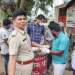 प्रदर्शनकारी ने पुलिस कर्मियों पर किया पथराव, एसडीपीओ समेत आधा दर्जन पुलिसकर्मी जख्मी ।।