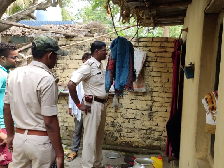 निजी व्यवसायिक दुकान में चोरी करने वाले फरार चोर को पुलिस ने किया गिरफ्तार 4 IMG 20220706 WA0002