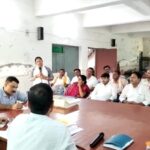 Inq Tmp 32 अनुमंडल कार्यालय में हंगामेदार रही आपूर्ति अनुश्रवण की बैठक ।।