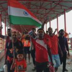 Inq Tmp 31 सावन के तीसरे सोमवारी को लेकर लाखों शिव भक्तों ने किये गंगा स्नान, बोल बम ,बाबा भोलेनाथ के जयकारों से मंदिर परिसर सहित अजगैबीनाथ धाम हुये गुंजयमान।