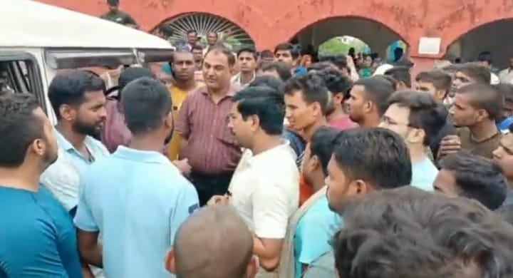 कांवरिया के बीच हुई विद्युत हादसे में एक कांवरिया की मौत ।। 2 img 20220801 wa01264460855094817567408