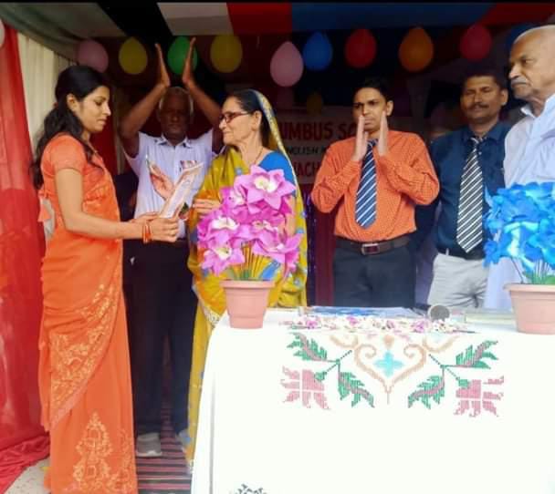 काफी हर्षोल्लास के साथ विभिन्न शिक्षण संस्थानों में मनाई गई शिक्षक दिवस. खगड़िया 18 IMG 20220905 WA0021