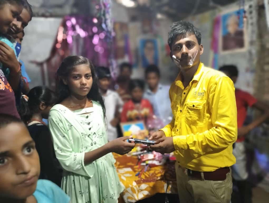काफी हर्षोल्लास के साथ विभिन्न शिक्षण संस्थानों में मनाई गई शिक्षक दिवस. खगड़िया 16 IMG 20220905 WA0028
