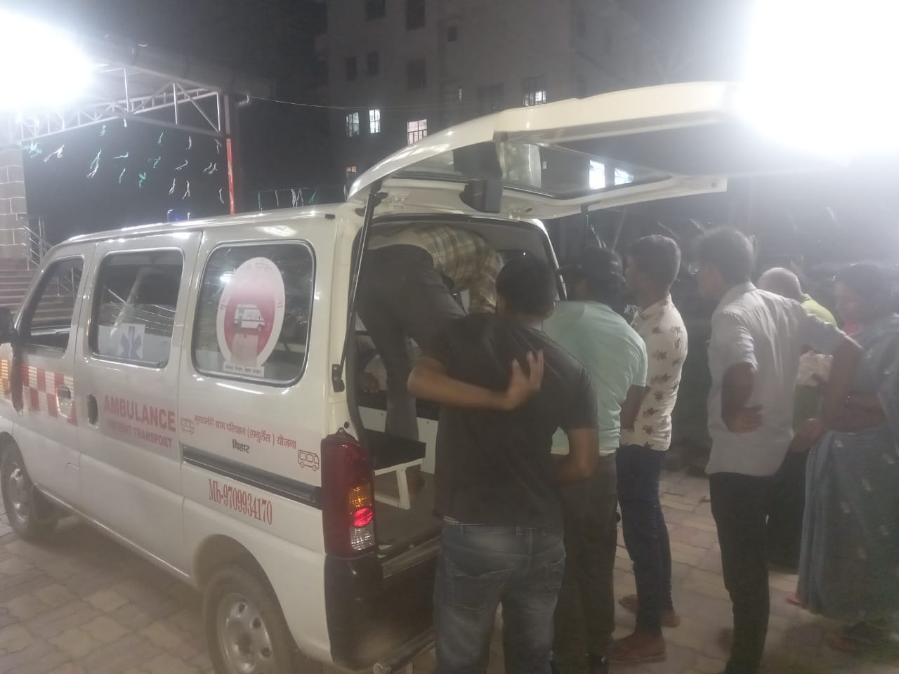 क्रांतिकारी युवा प्रशांत सुमन की बिगड़ी स्वास्थ्य, साथियों के बीच मची खलबली ।। Inquilabindia 5 IMG 20220912 WA0008