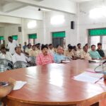 अनुमंडल कार्यालय में एसडीओ (SDO) ने दंडाधिकारियों और पुलिस पदाधिकारियों के साथ की बैठक ।।