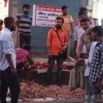 स्टूडेंट फॉर सेवा के तत्वाधान में मिट्टी के दीप का वितरण ।।