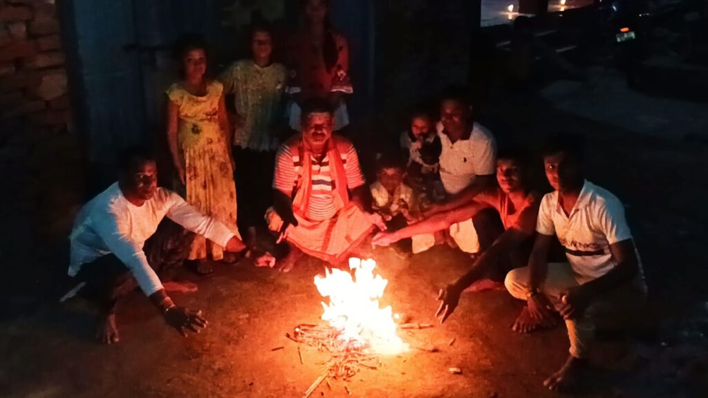 काफी हर्षोल्लास के साथ मनाई गई प्रकाश का पर्व दीपावली 3 IMG 20221024 WA0015