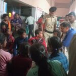 Inq Tmp 36 मिड डे मील खाना खाने के बाद सैकड़ों बच्चे हुए बीमार अफरातफरी ।।