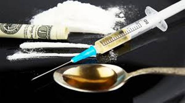 जहर की पुड़िया बेचने वाले 7 तस्कर को पुलिस ने नशीले पदार्थ के साथ किया गिरफ्तार । IMG 20221114 WA0169