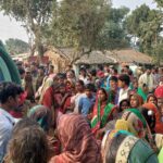 मां एवं दो वर्षीय बच्ची को ट्रैक्टर ने कुचला, मौके पर हुई दोनों की मौत, स्थानीय लोगों ने ट्रैक्टर को रोककर किया विरोध ।।
