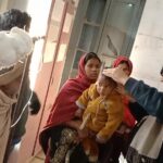 मां के आंखें से ओझल हो छत से गिरा बालक की स्थानीय अस्पताल में हुई इलाज ।।