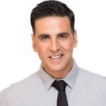 बैरिकेड कूदकर Akshay Kumar से मिलने पहुंचे फैन को बॉडीगार्ड ने दिया धक्का, फिर एक्टर ने किया कुछ ऐसा की हो रही तारीफ