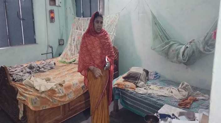 बिहार सरकार के अधिकारी बिहपुर सीओ के आवास में भीषण डकैती , पत्नी समेत सीओ को बंधक बनाकर लूटपाट । 2 Screenshot 2023 0307 194041